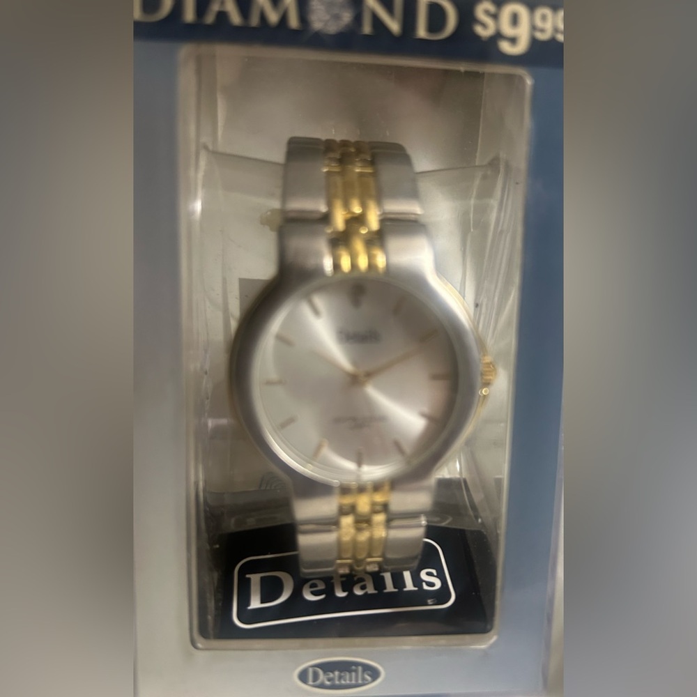 Watch for a $10 gift!!! NWT